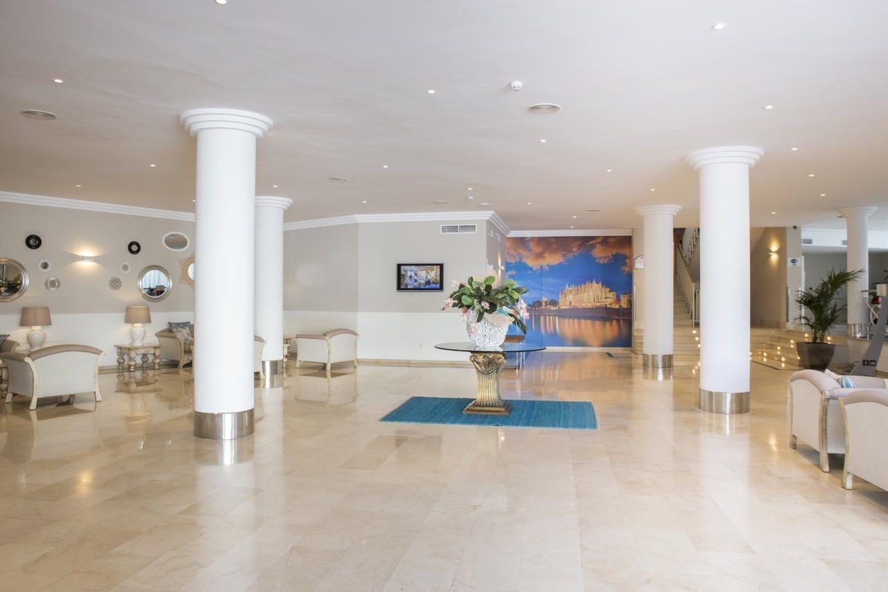 Bahia Principe Sunlight Coral Playa - Adults Only Hotel Magalluf Exterior foto