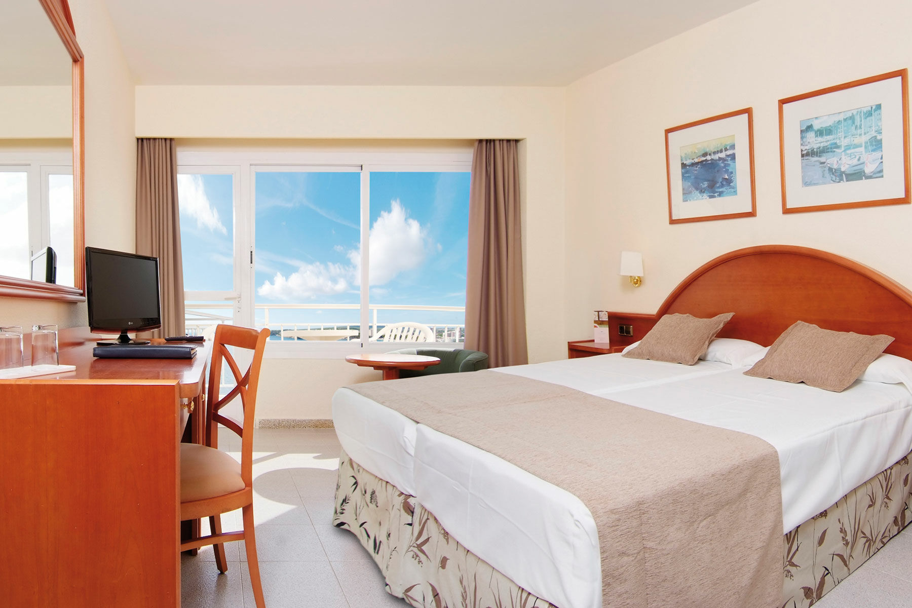Bahia Principe Sunlight Coral Playa - Adults Only Hotel Magalluf Exterior foto